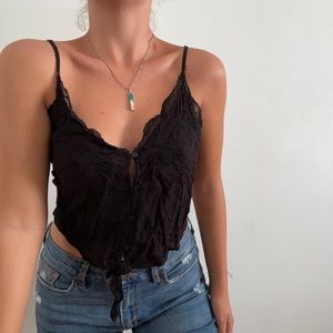 Black crop top blouse!